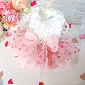 Girl Dog XL Adorable Pink and White Lace Dress Pre- owned Excellent